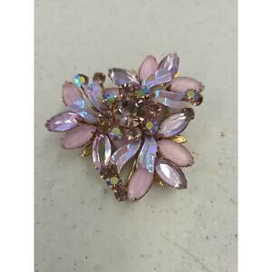 Vintage Judy Lee? Pink Moonglow AB Rhinestone Brooch Pin